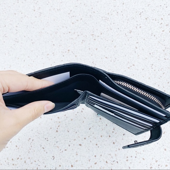 NWT Authentic Gucci Twin GG Leather Medium Wallet - Picture 6 of 7